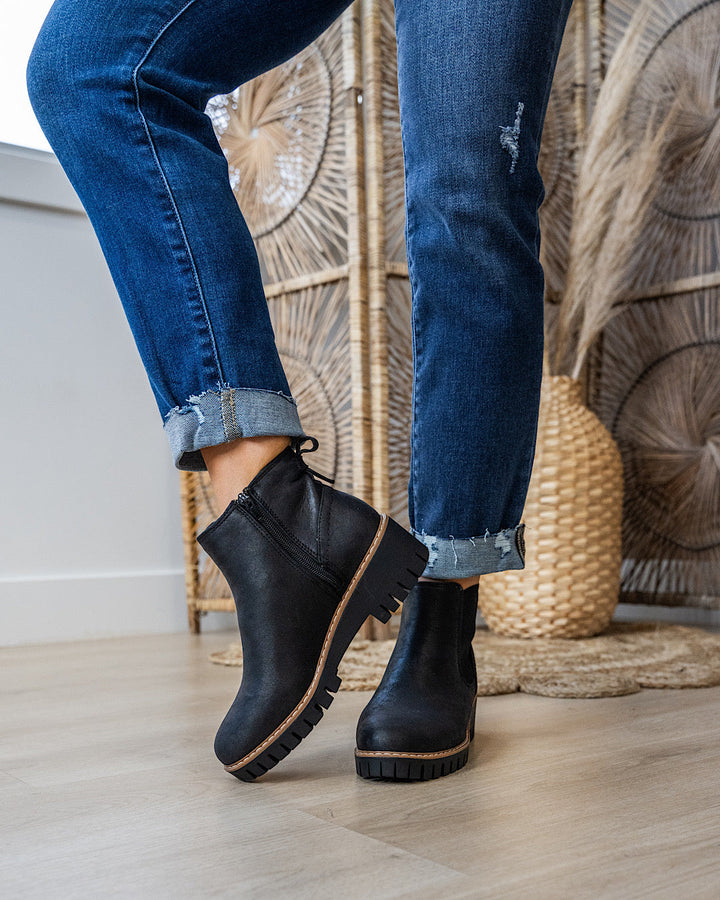 Very G Pasadena Boots - Black Very G