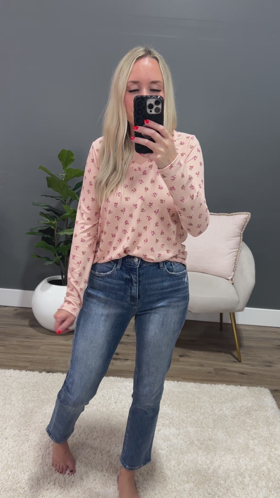 DOORBUSTER! Ribbed Floral V Neck Top - Blush PS Kate