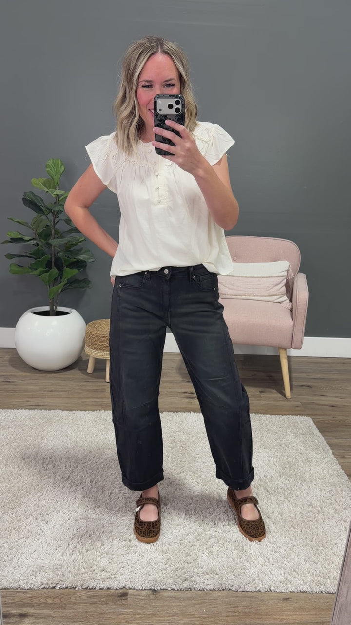 NEW! Alexandra Non Distressed Barrel Jeans - Black Zenana