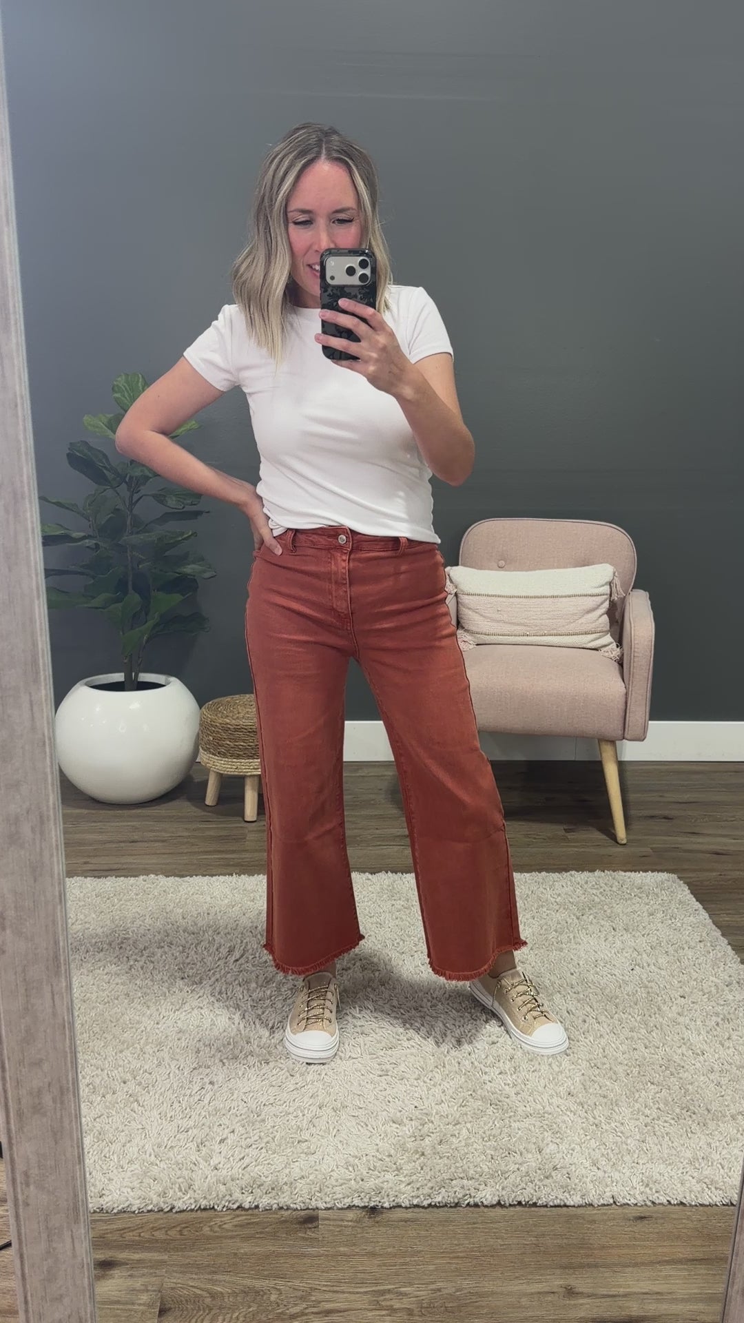 Mae Wide Leg Cropped Jeans - Rust Zenana