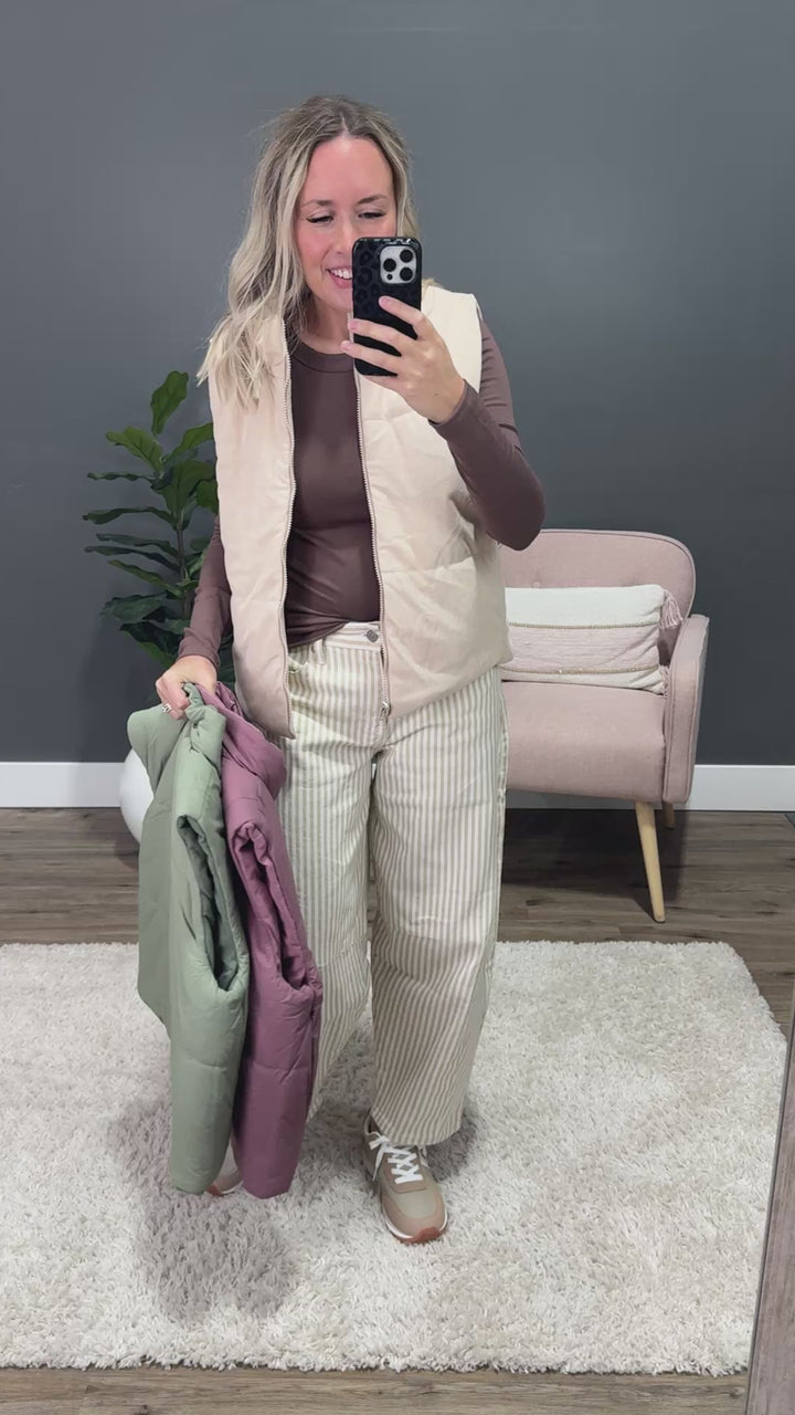 Corduroy Reversible Puffer Vest - Oatmeal Staccato