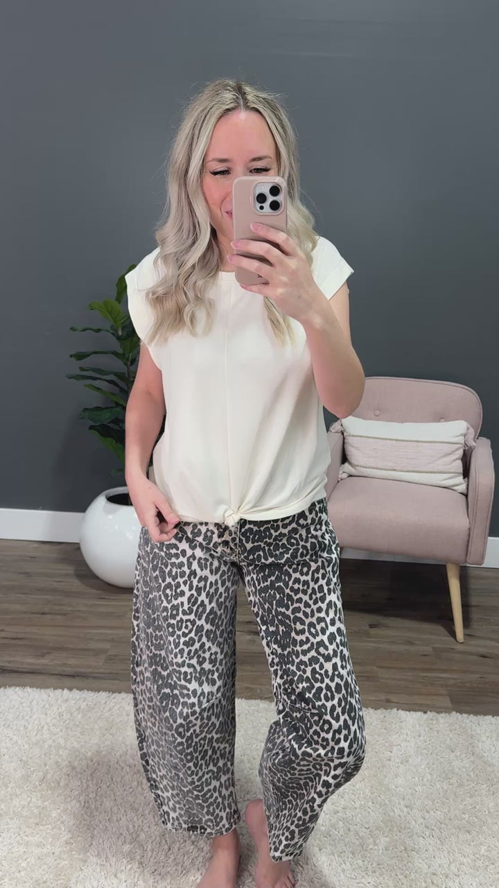 Denise Twist Front Top - Ivory FINAL SALE Staccato