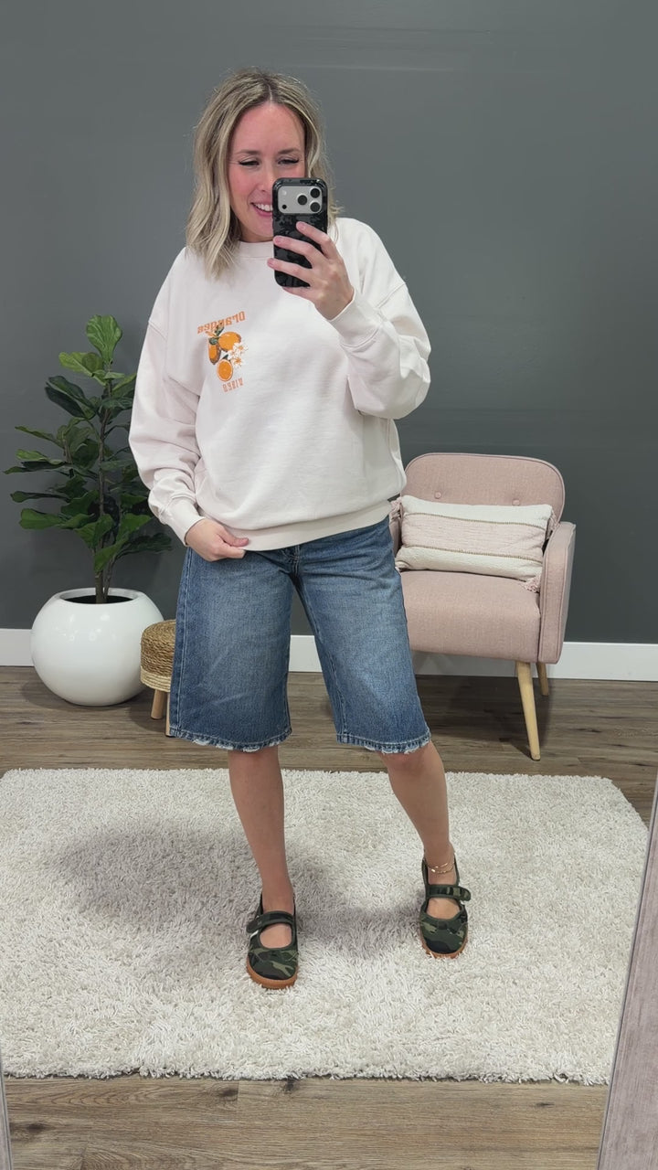 Oranges Vibes Cream Sweatshirt Tres Bien