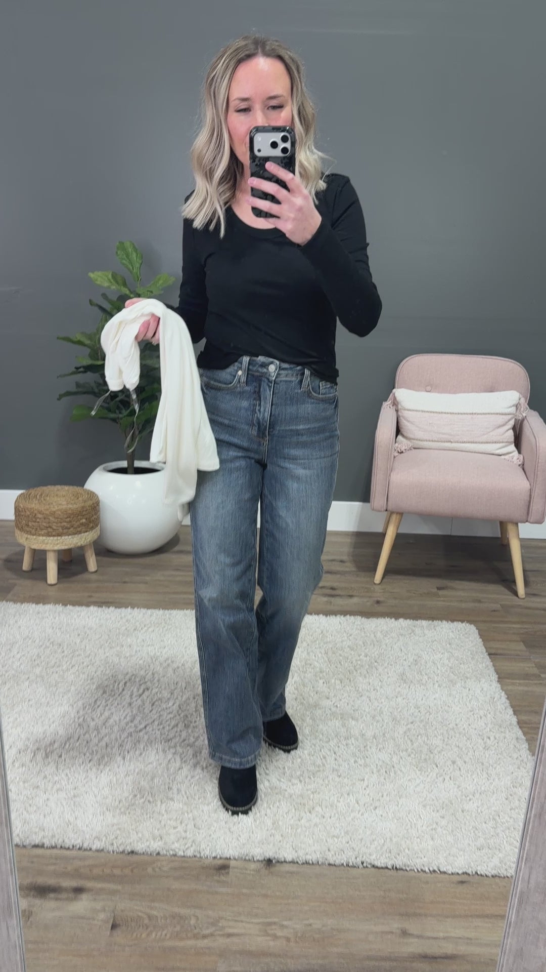 NEW! Jess Long Sleeve Knit Scoop Neck Top - Black