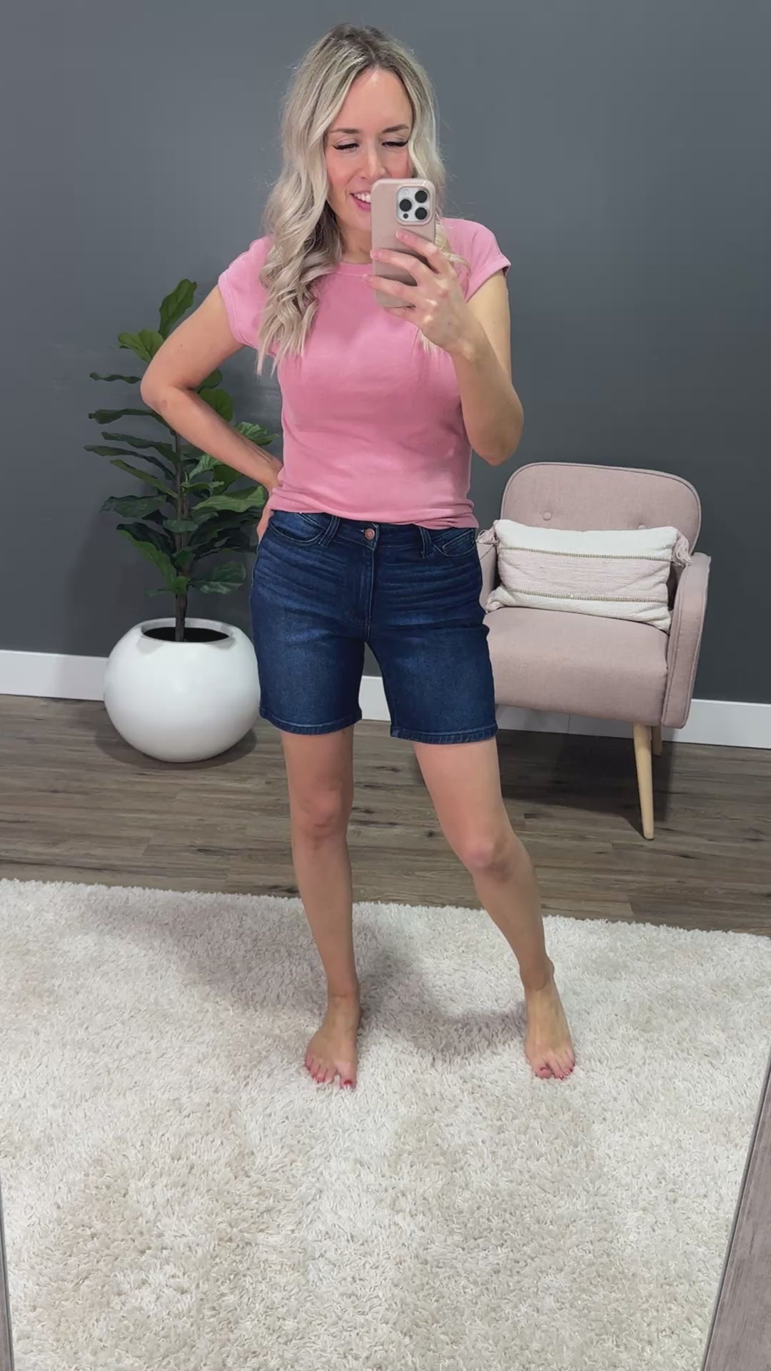 Judy Blue Roxie V-Front Jean Shorts Judy Blue