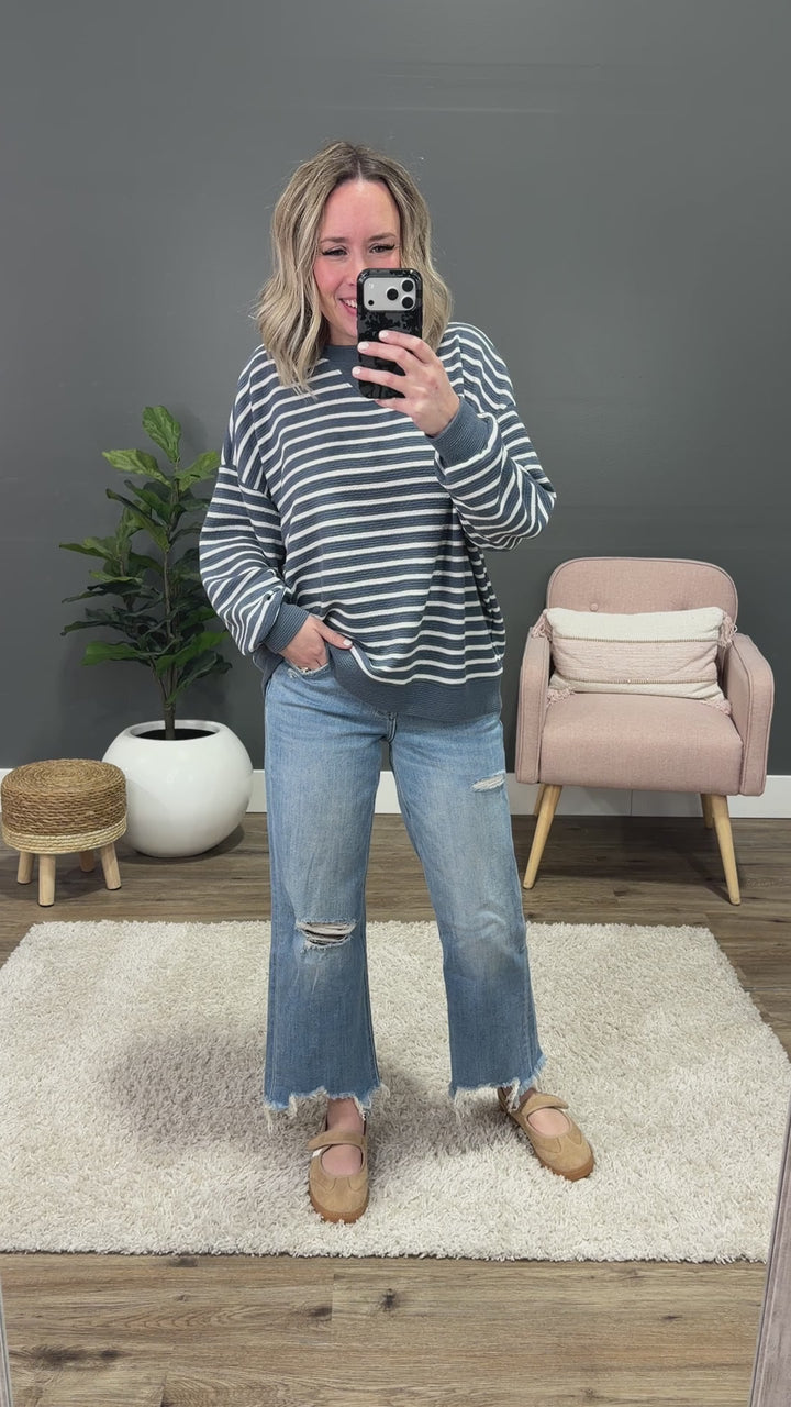 Can't Explain Striped Cloud Knit Sweatshirt - Denim Tres Bien