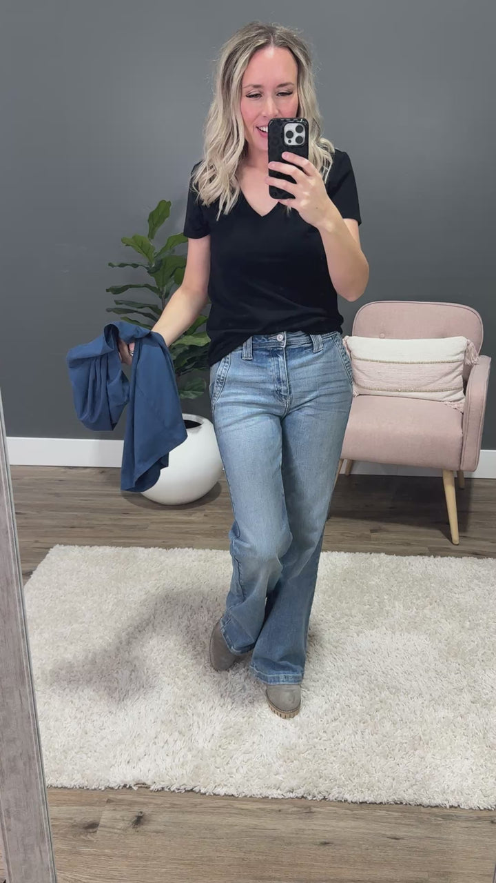 In Plain Sight V Neck Top - Black Be Cool