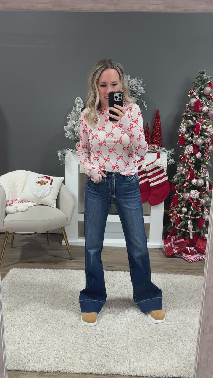 NEW! Vervet Chantal Non Distressed Trouser Flare Jeans Vervet